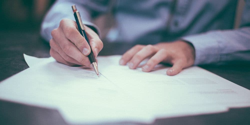 Les clauses financières d'un pacte d'associés : guide complet